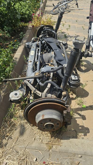 Punte spate mercedes cls w218