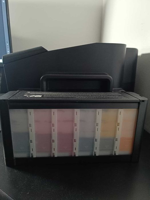 Imprimantă Epson L1800 Stare impecabilă, are 841 printări+cerneluri