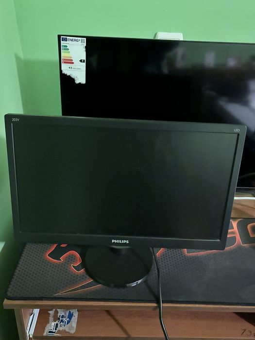 Монитор Philips 19 инча