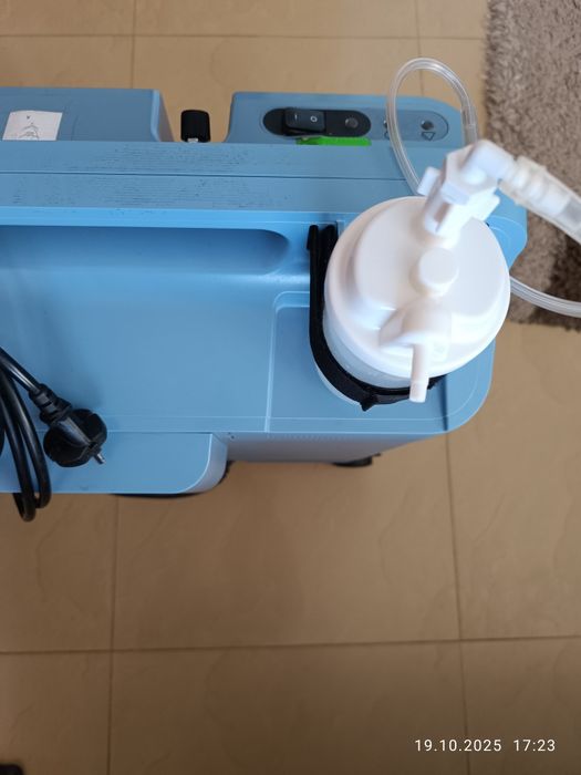 Кислороден концентратор EverFlo IJ 4179