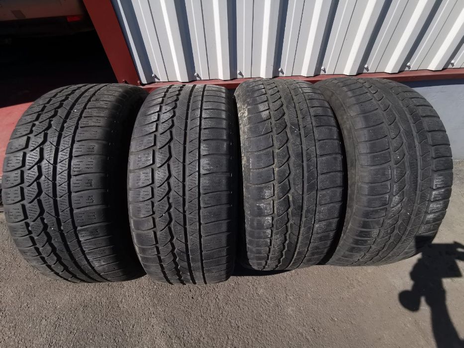 Vand 4 anvelope de iarna Continental 245 / 55 / R17