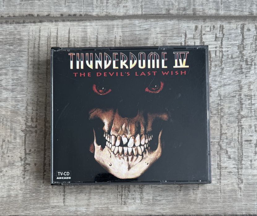Cd-uri originale muzica hardcore/techno/house - Thunderdome II si IV