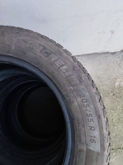 Всесезонни гуми Michelin 205 55 16