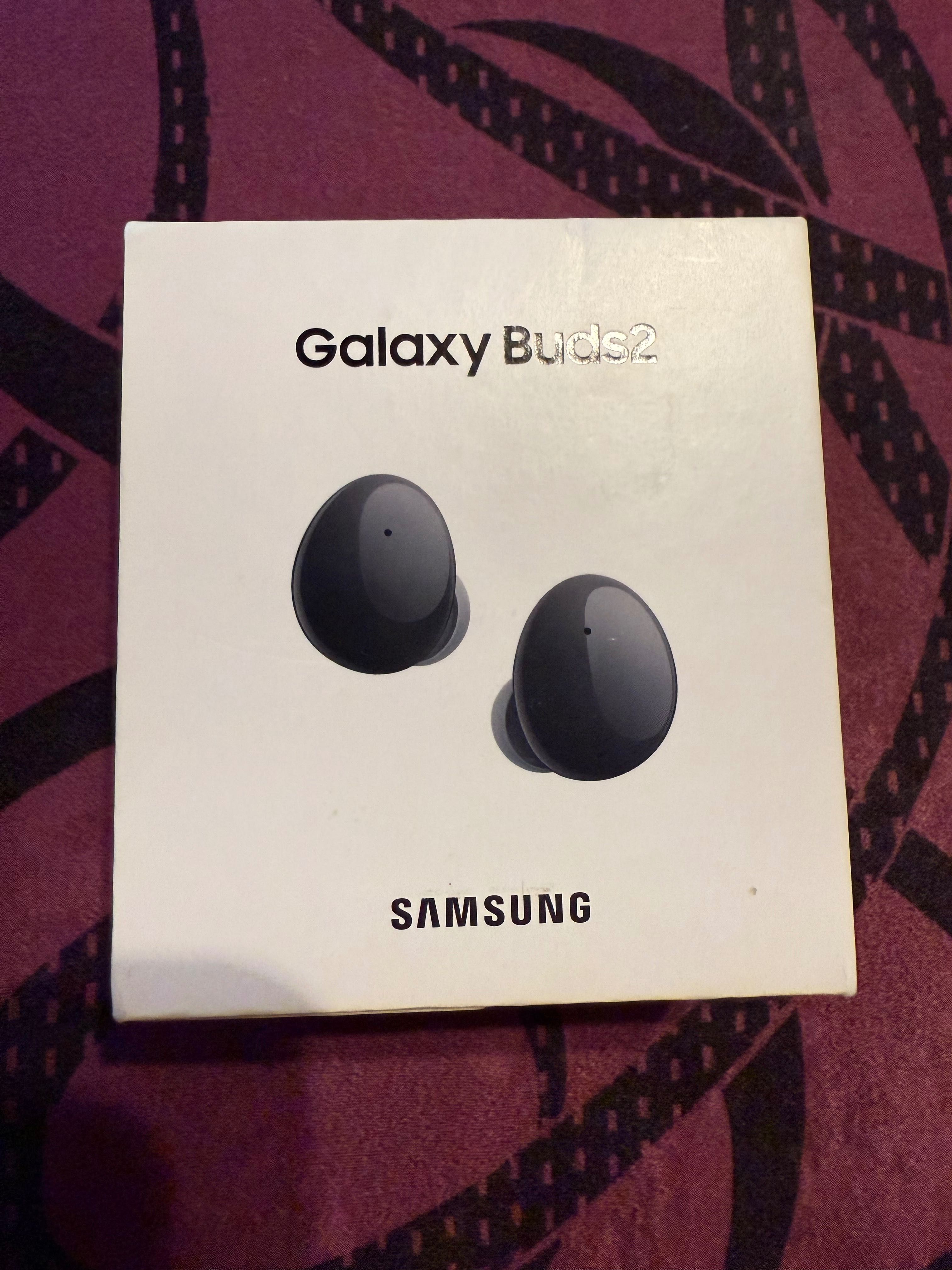 Слушалки Samsung galaxy buds 2
