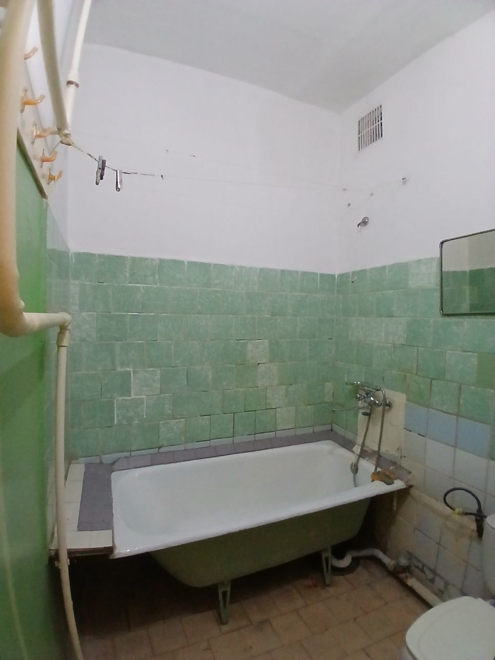 Продаётся 1 комнатная 48 м²