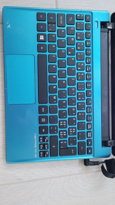 Laptop Acer Aspire One intel Pentium 987 1.5 GHz / 4 GB / 500 GB