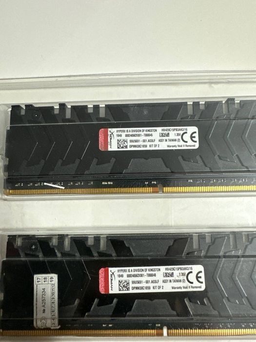 Оперативная память HyperX Predator DDR4 16 ГБ (2×8 ГБ) 2933 MHz CL15