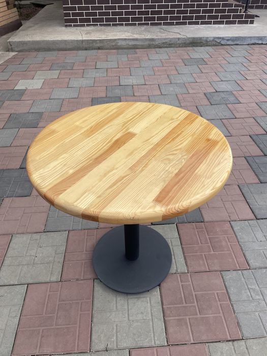 Продам столы для кофейни, кафе