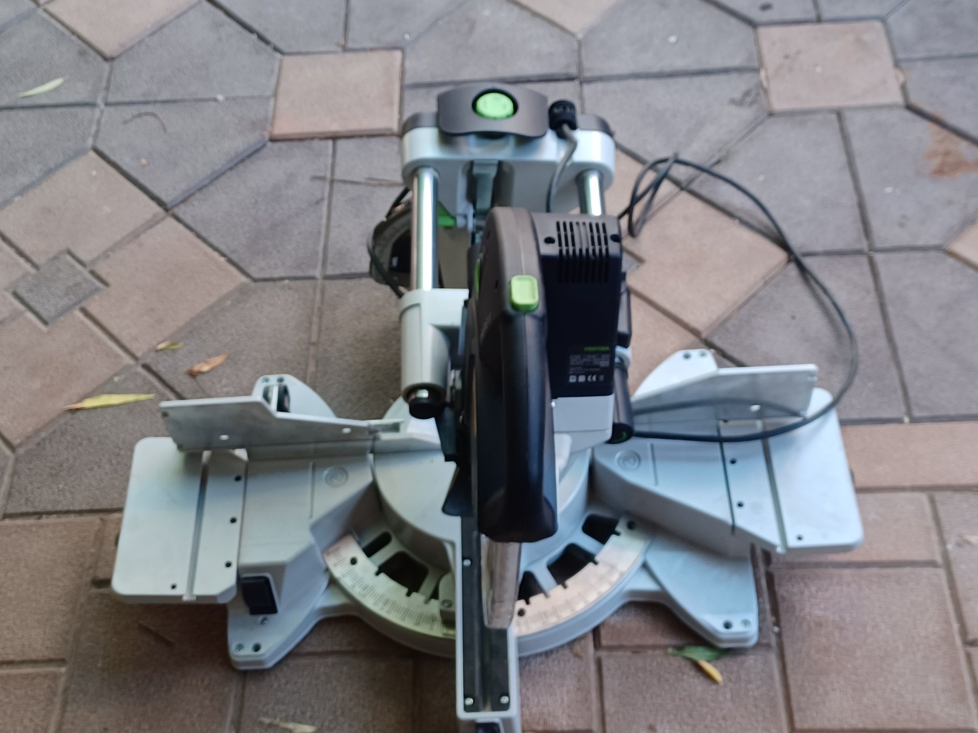 Circular cu taiere la unghi  FESTOOL  KS 120 EB NOU
