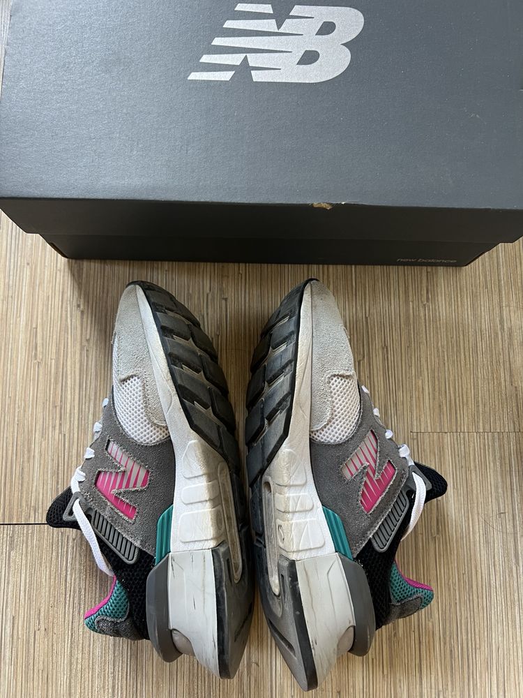 New Balance маратонки
