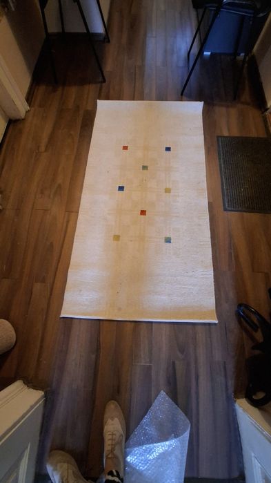 Covoraș bej cu pătrățele 150/78