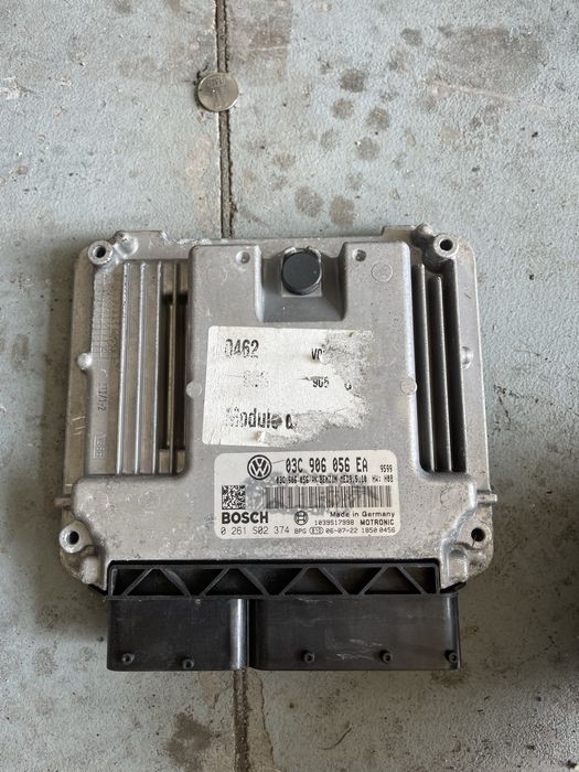 Calculator motor VW EOS 1.6 fsi COD-03C906056EA/0261S02374