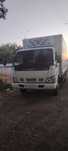 Isuzu 2013 - yil yaxshi holatda. Xolodelnik holatda