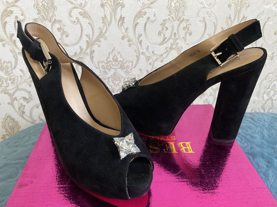 Продам Туфли