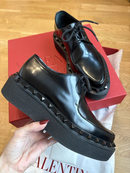 Оригинални обувки Valentino