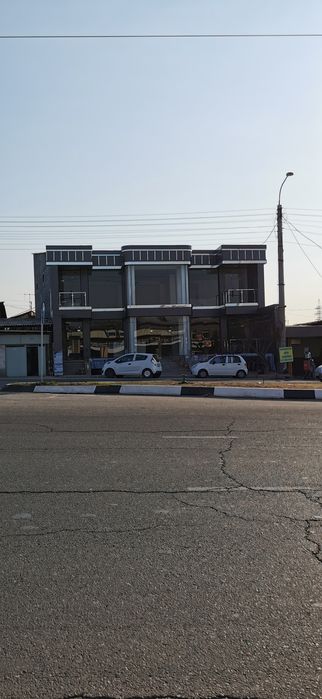 Вдоль дороги Магазин Аренда