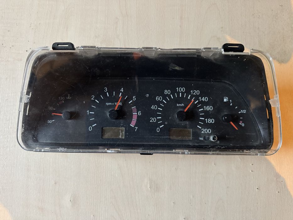 Щиток приборов ВАЗ 2114 (на запчасти)