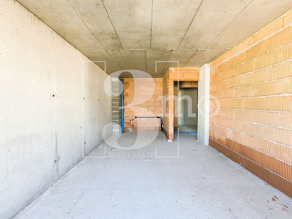 Продава се Четиристаен апартамент в София, Люлин 5 - 135 кв.м за 1506 €/кв.м - Снимка #9