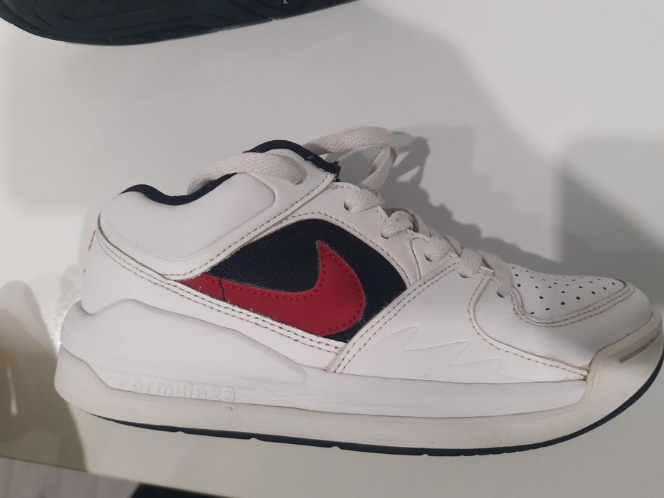 Маратонки Nike air Jordan