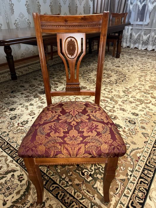 Стулья для гостинной