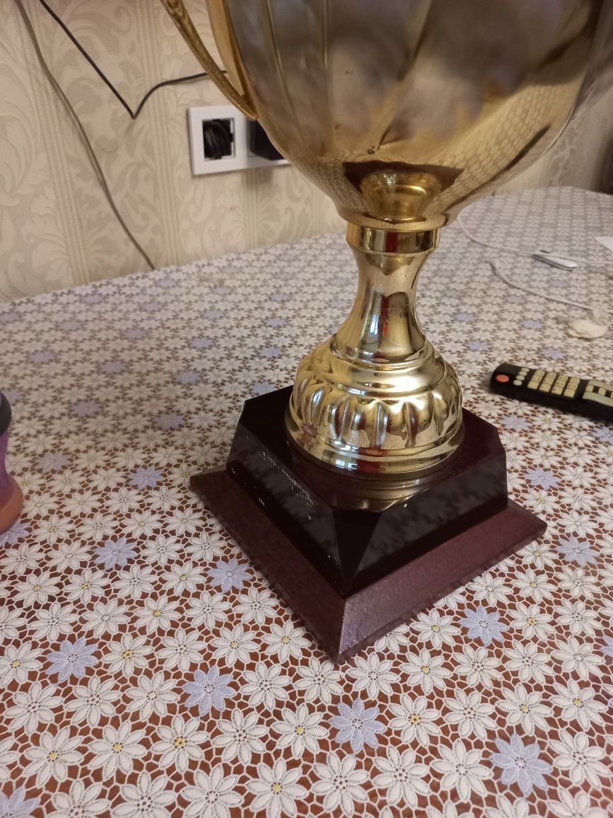 Кубок для награды