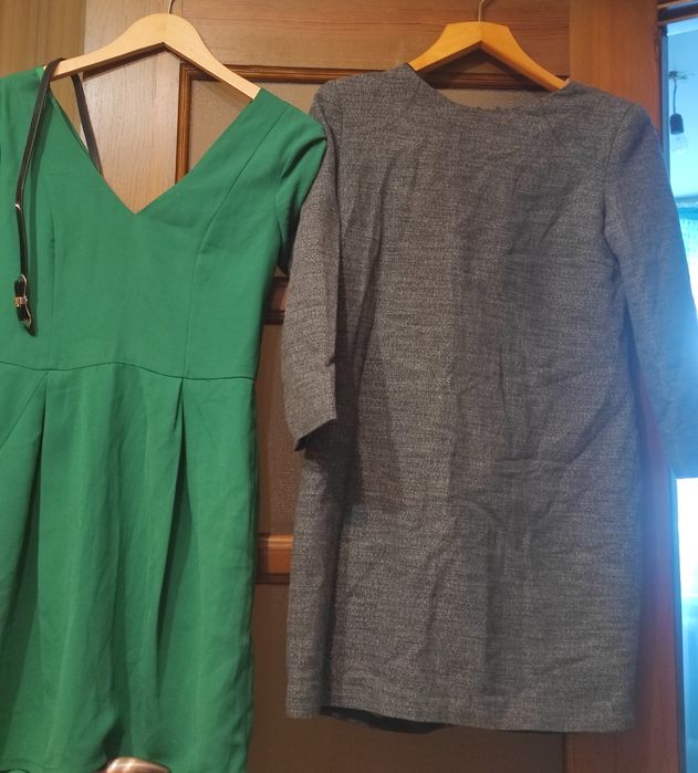 Платья для женщин.