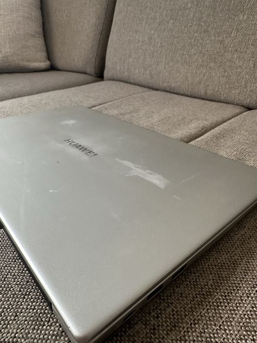 Laptop Huawei MateBook D15