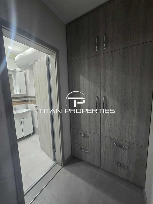 Дава се под наем Двустаен апартамент в Пловдив, Център - 75 кв.м за 612 € - Снимка #8