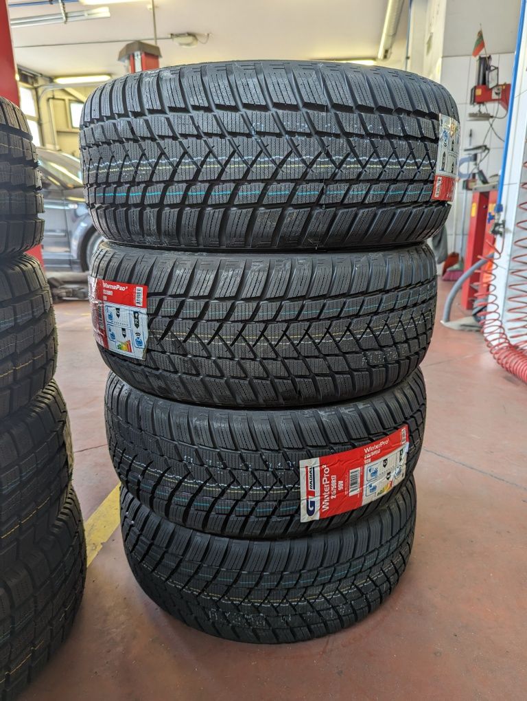 Зимни гуми 215 50 17 GT Radial 4бр. Нови!!
