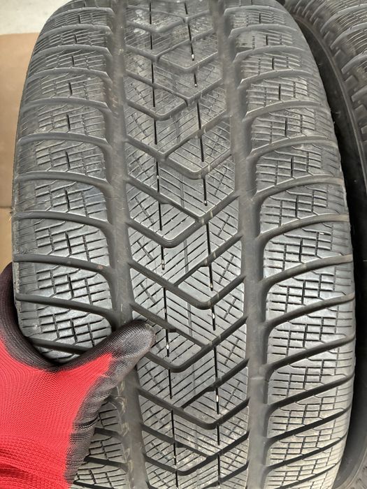 255/50/19 Перели Зимни