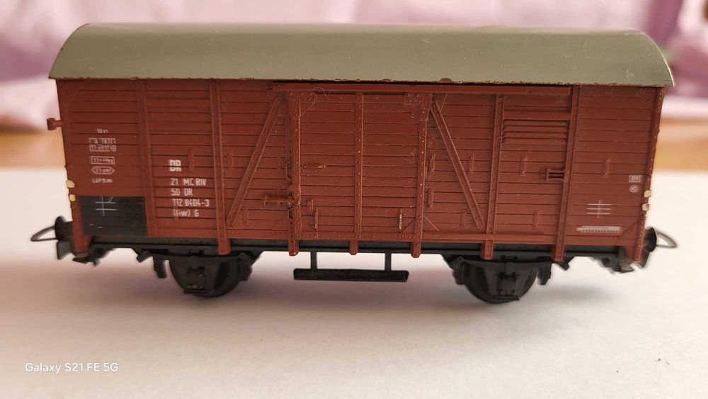 Piko H0 5/6446/010 vagon marfă acoperit Tonnendachwagen 112 8404-3 DR