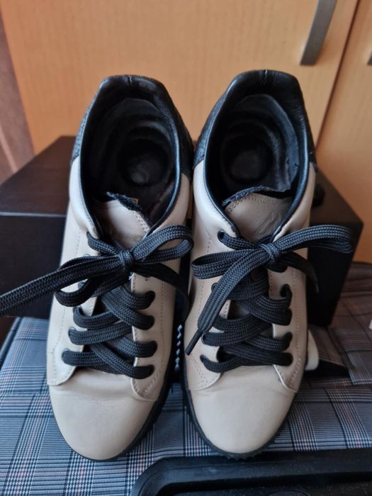 Дамски ежедневни обувки