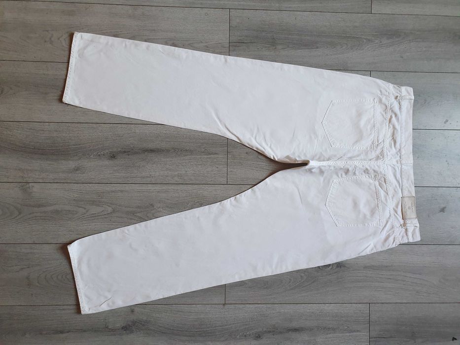 Pantaloni GANT (bumbac + in) - Marime W42 L34 (Talie 108 cm)