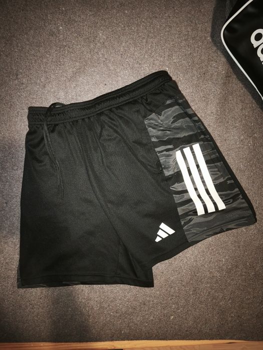 Мъжки шорти Adidas