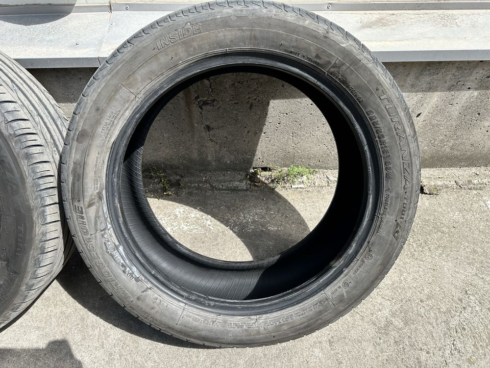 Летни гуми Bridgestone Turanza T001 за BMW 225/50/18