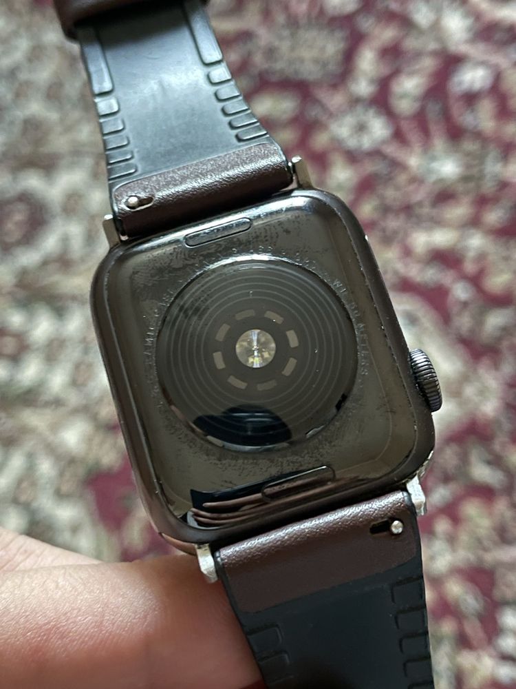 Часы Apple watch SE 40 mm