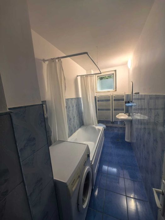 Închiriez apartament 2 camere