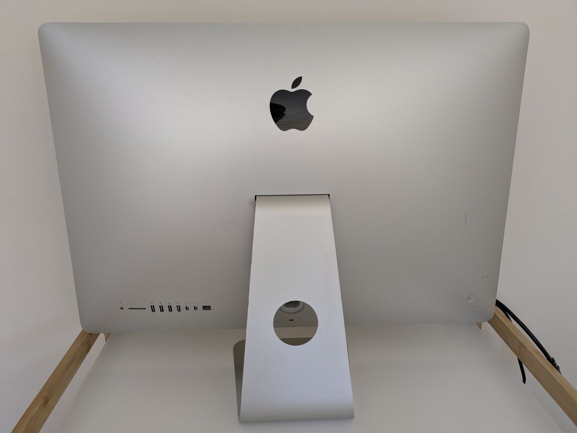 iMac 27” Retina 5K (Late 2014)