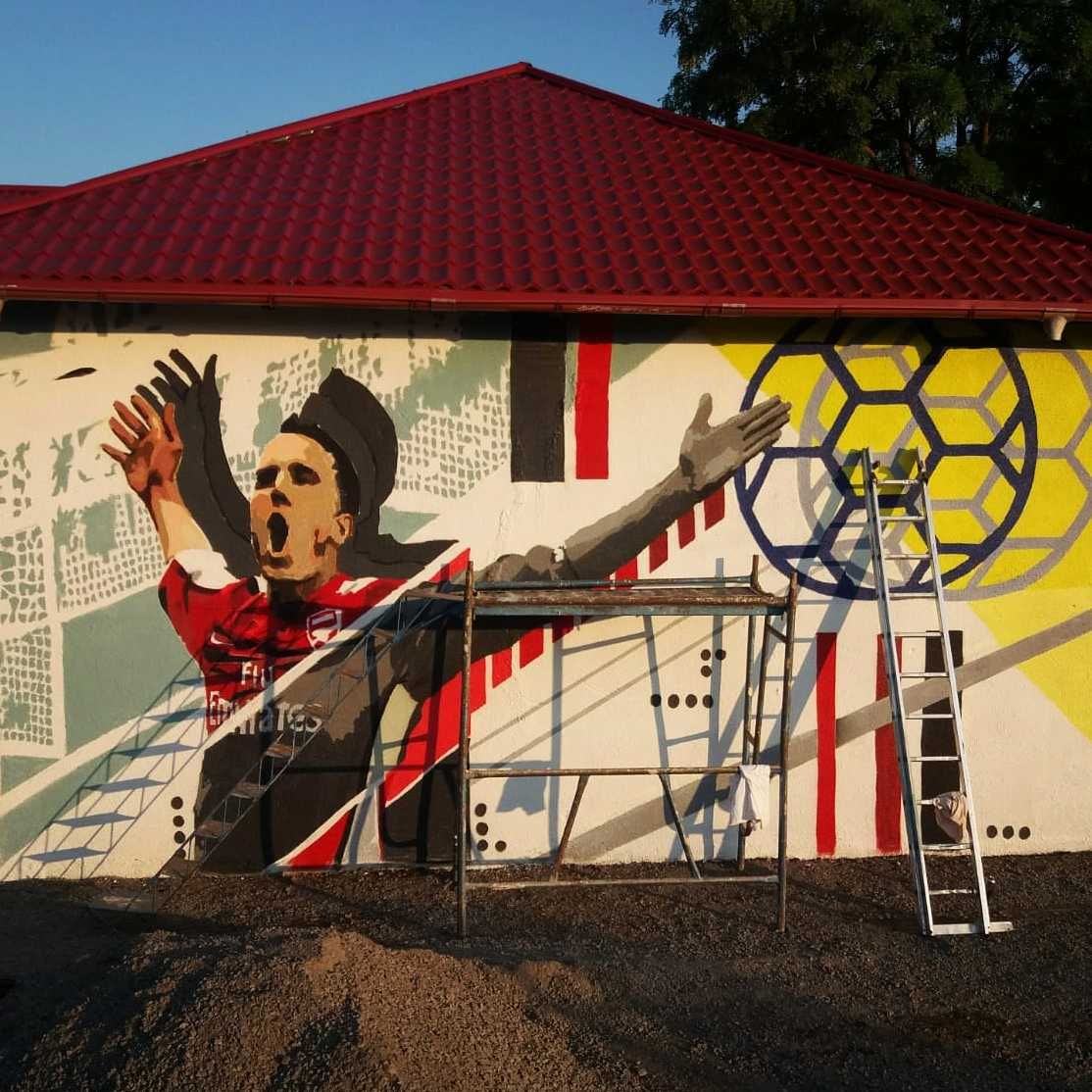Pictură murală, pictură pe pereți, street art - interior/exterior