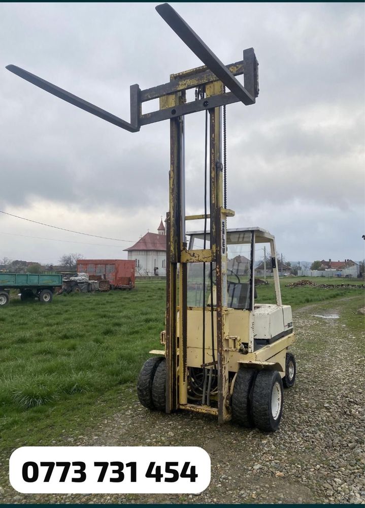 Stivuitor diesel ridica 2.5T la 3.25M H stare buna motor perkins