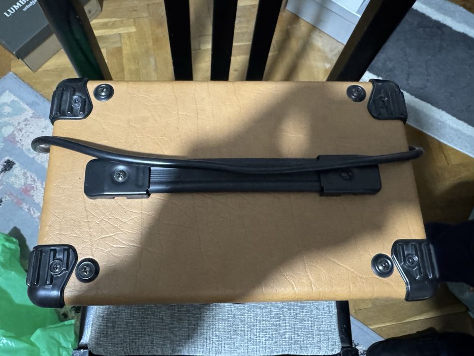 Усилвател Stagg 10AA / кубе за китара