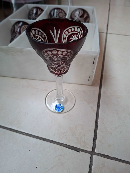 Pahare cristal rosu