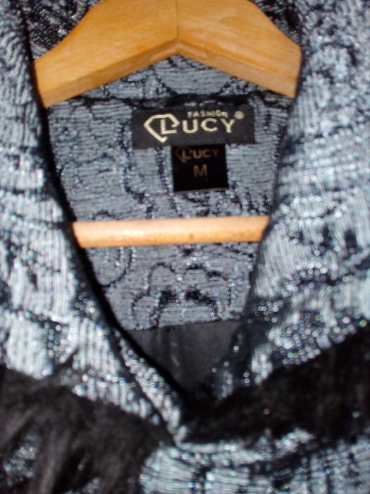 Страхотно палто Луци