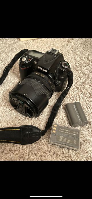 Aparat foto Nikon D90