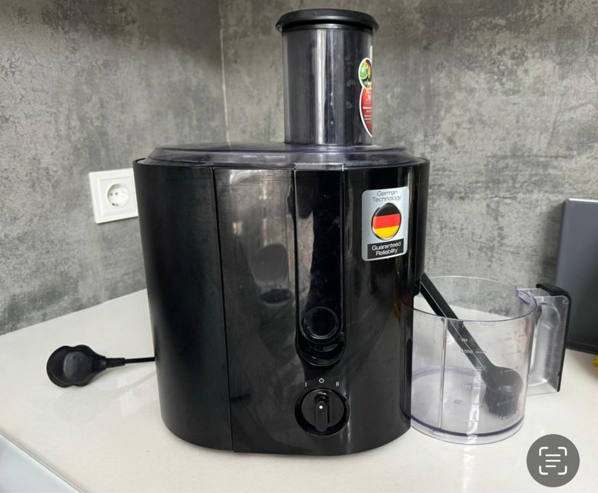 Соковыживалка. В отличном состоянии .