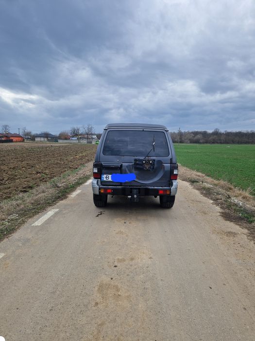 Mitsubishi pajero mk2