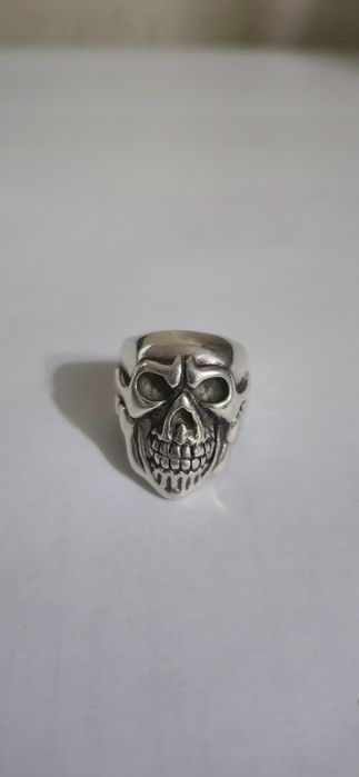 Продаю перстень,серебро