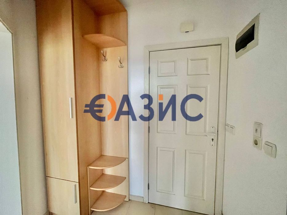 Продава се Двустаен апартамент в Свети Влас - 68 кв.м за 600 €/кв.м - Снимка #2