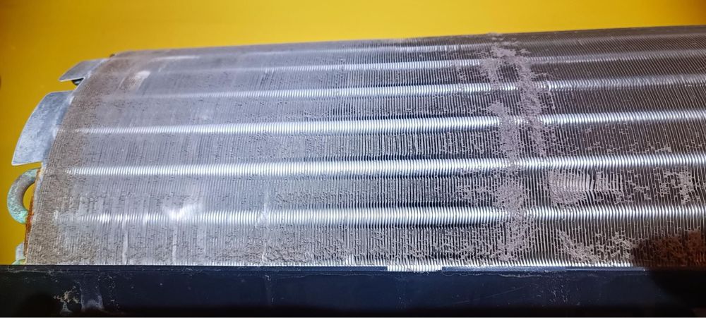 Почистване на климатици (професионално)