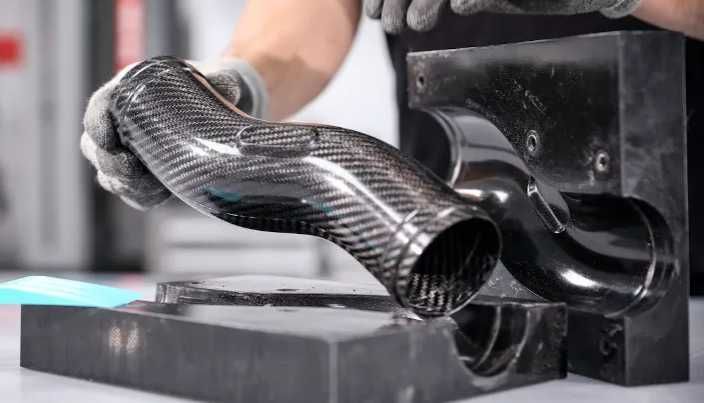 Servicii de proiectare/prototipare 2D si 3D